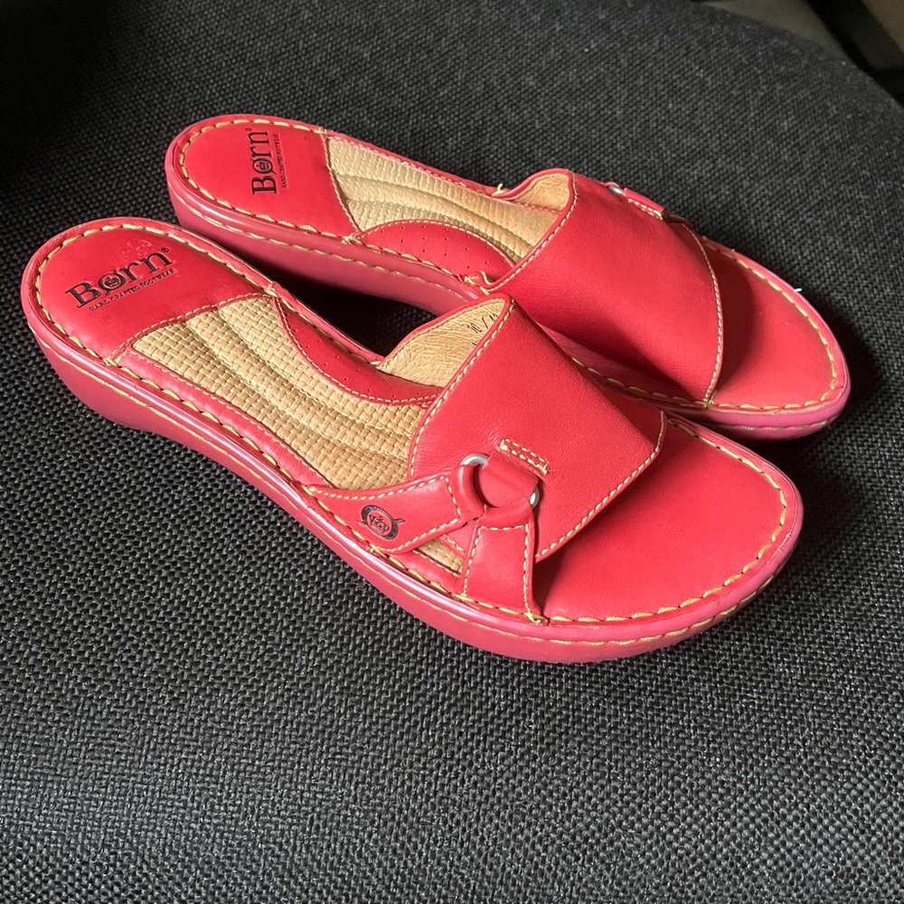 Born Red Slide Sandals size 10 Women